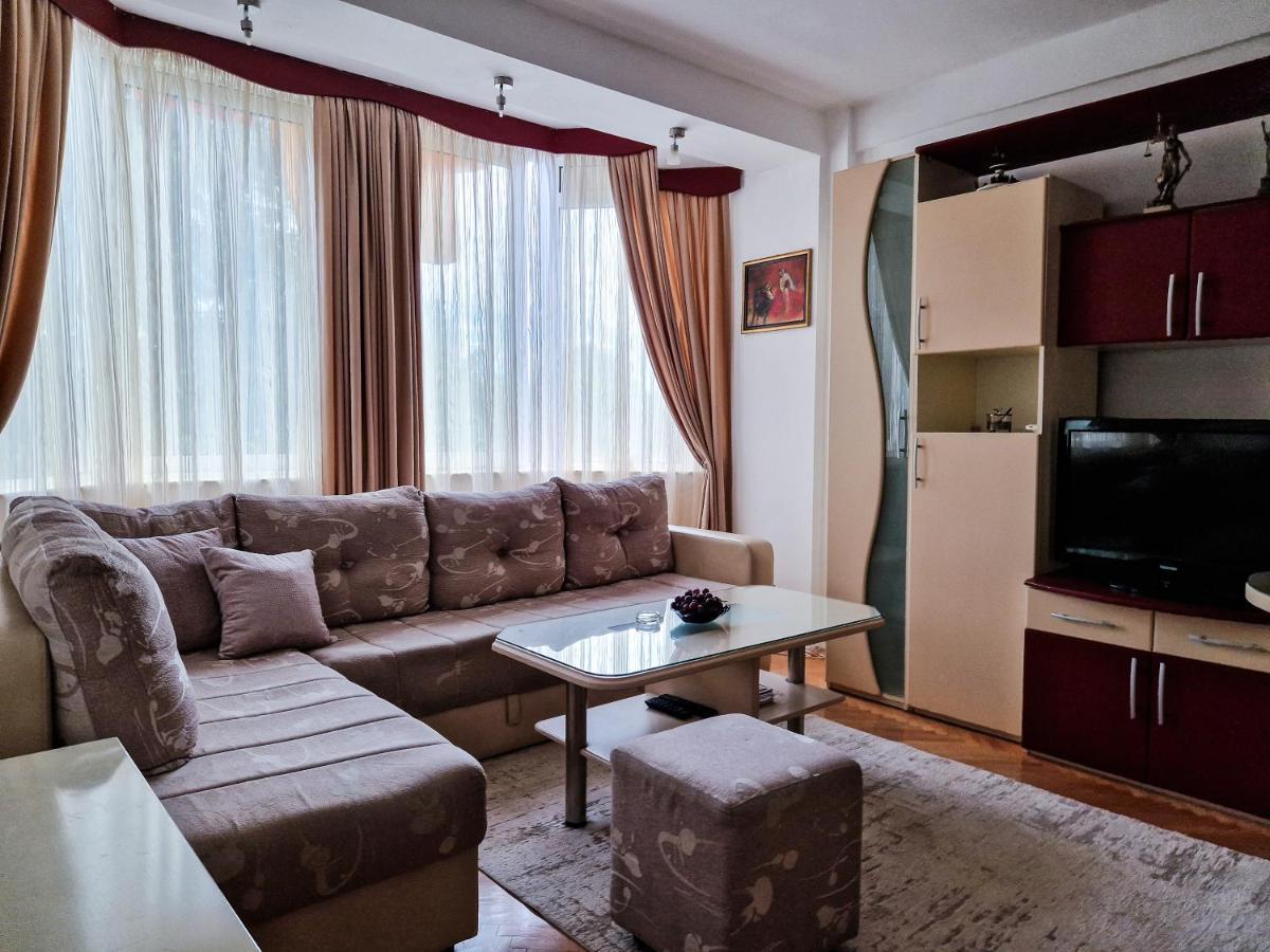 Boulevard Apartments Kumanovo Esterno foto