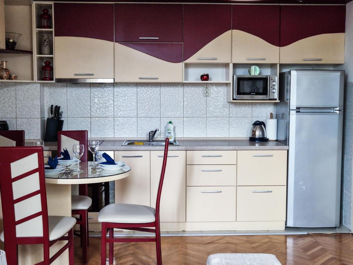 Boulevard Apartments Kumanovo Esterno foto